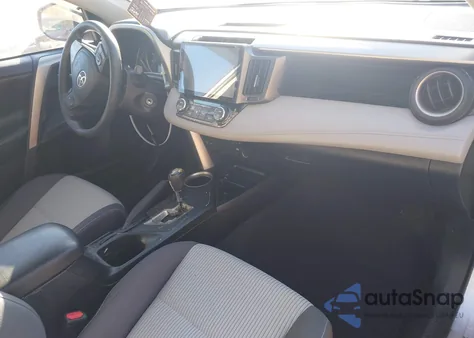 2015 Toyota Rav4 Xle z USA, uszkodzony, nr VIN 2T3RFREV7FW235708